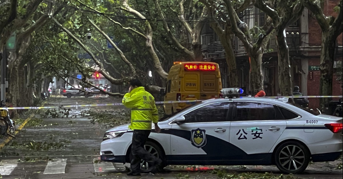 1949’dan bu yana en güçlü tayfun! Şanghay’da binlerce kişi tahliye edildi
