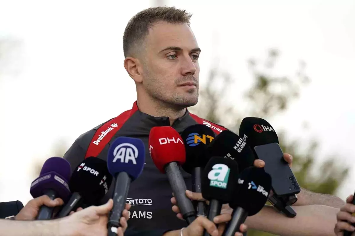 Mert Günok: En Büyük Hedefimiz Dünya Kupası’na Katılmak