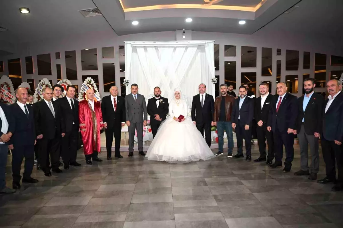 Ayşegül Türkez ve Kürşat Hacıoğlu Mutlu Birlikteliğe Adım Attı