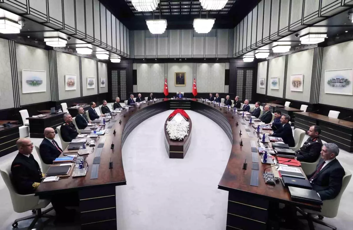 Yeni yılın ilk MGK Toplantısında Milli Güvenlik Siyaseti Belgesi yenilendi, “terörle mücadele ve küresel barış” jurgusu yapıldı