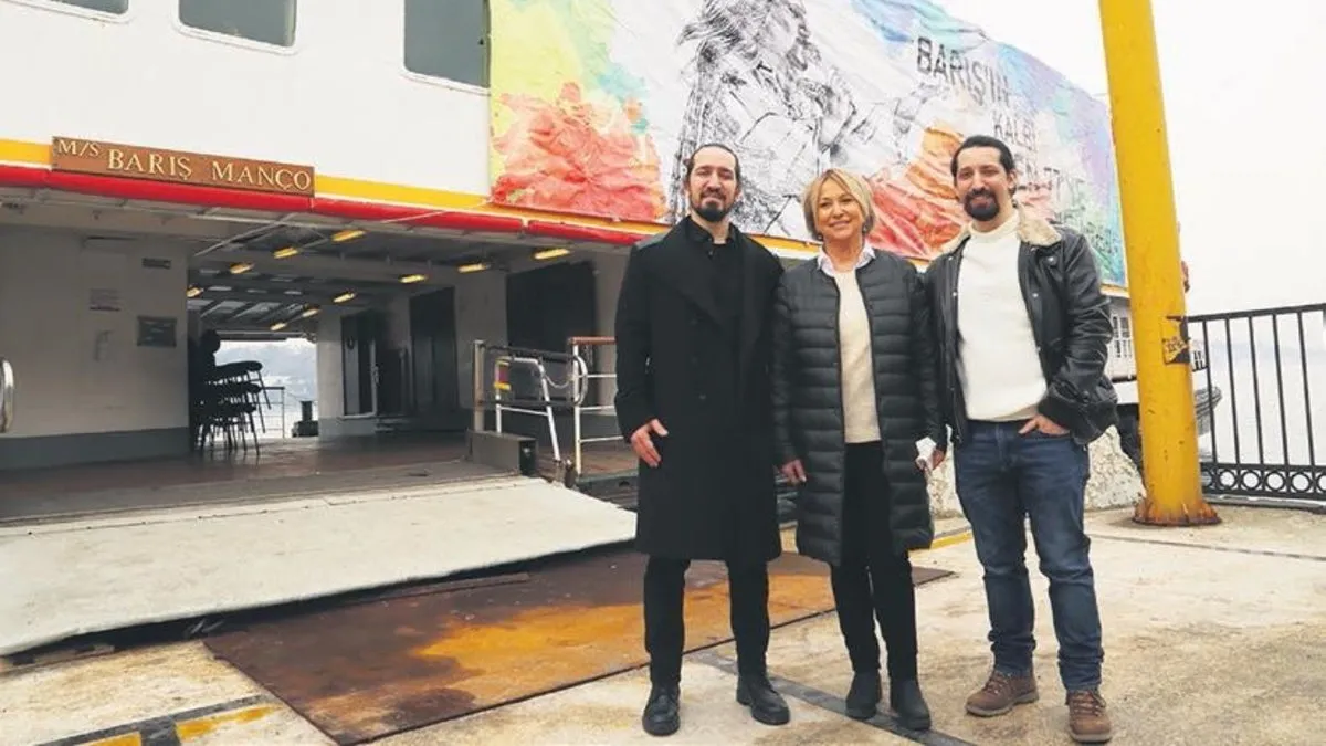 Barış Manço Vapuru barışseverleri buluşturdu