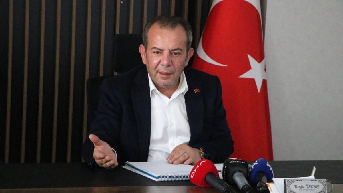 Tanju Özcan: Camilerin hiçbirinin yangın güvenlik raporu yok