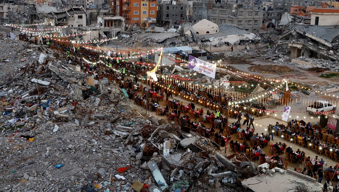İnsani yardımların engellenmesine karşı Gazze hükümetinden açıklama