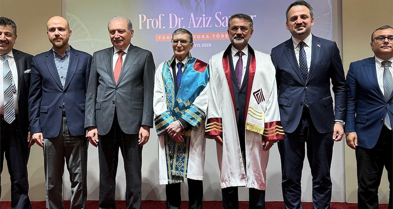 Aziz Sancar’a fahri doktora